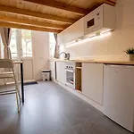 New & Modern Studio Loft 1