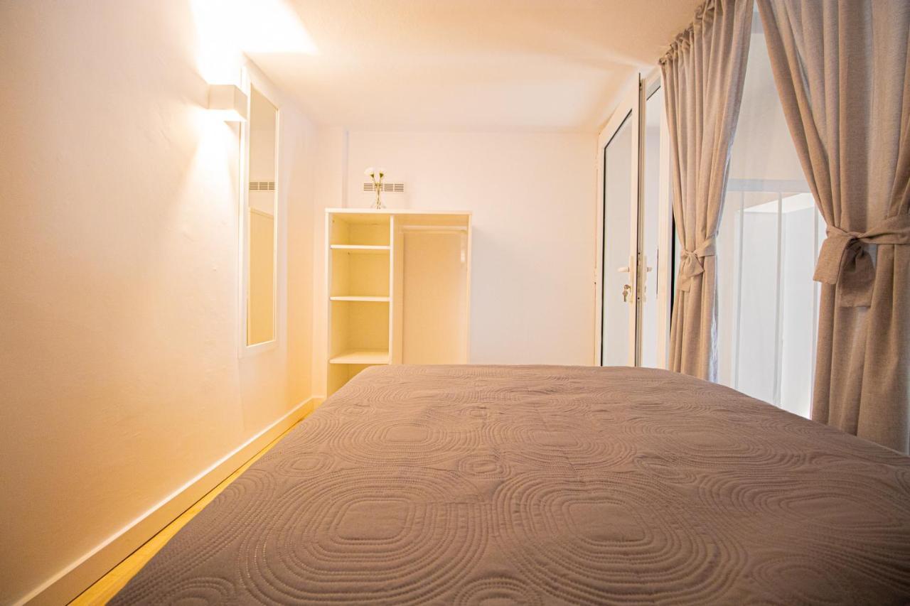 New & Modern Studio Loft 1 *